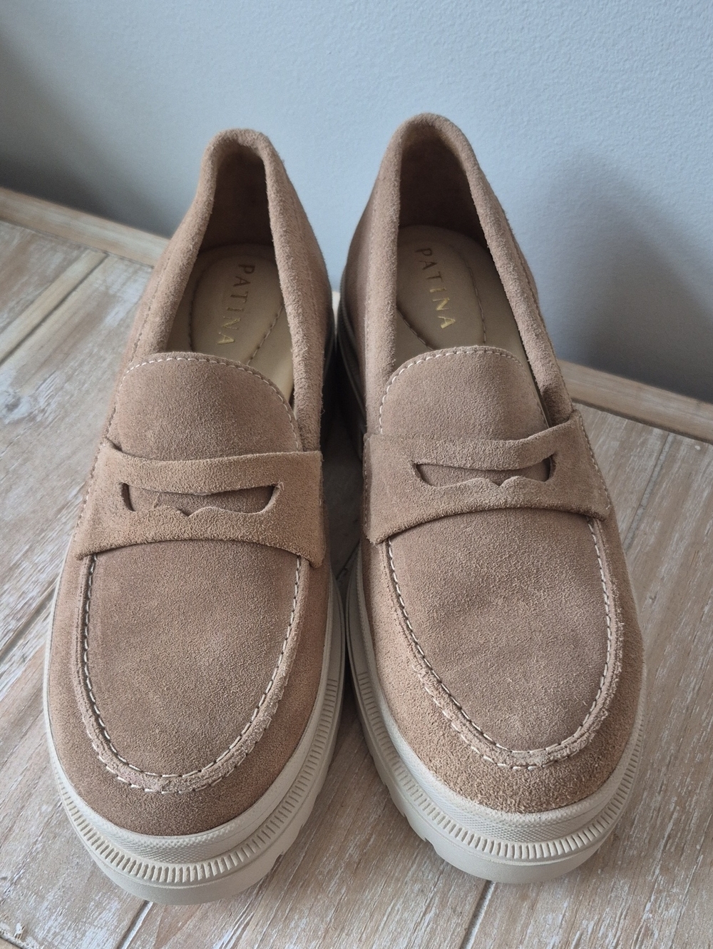 Portland Leather Patina Lug Sole Chunky Loafer Suede Size 8 Tan